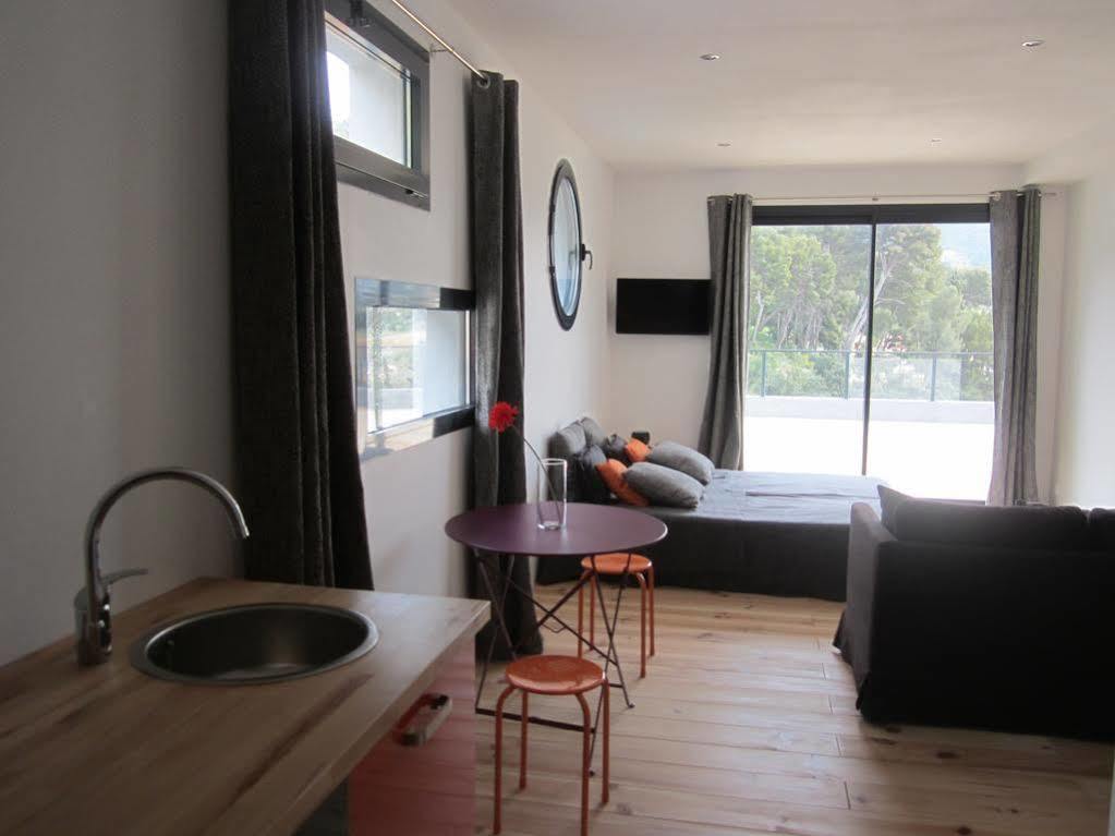 By Cassis Chambre Privee Dans Maison Familiale Eksteriør bilde